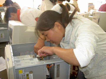 計算機網(wǎng)絡技術(shù)與計算機軟硬件的協(xié)同發(fā)展